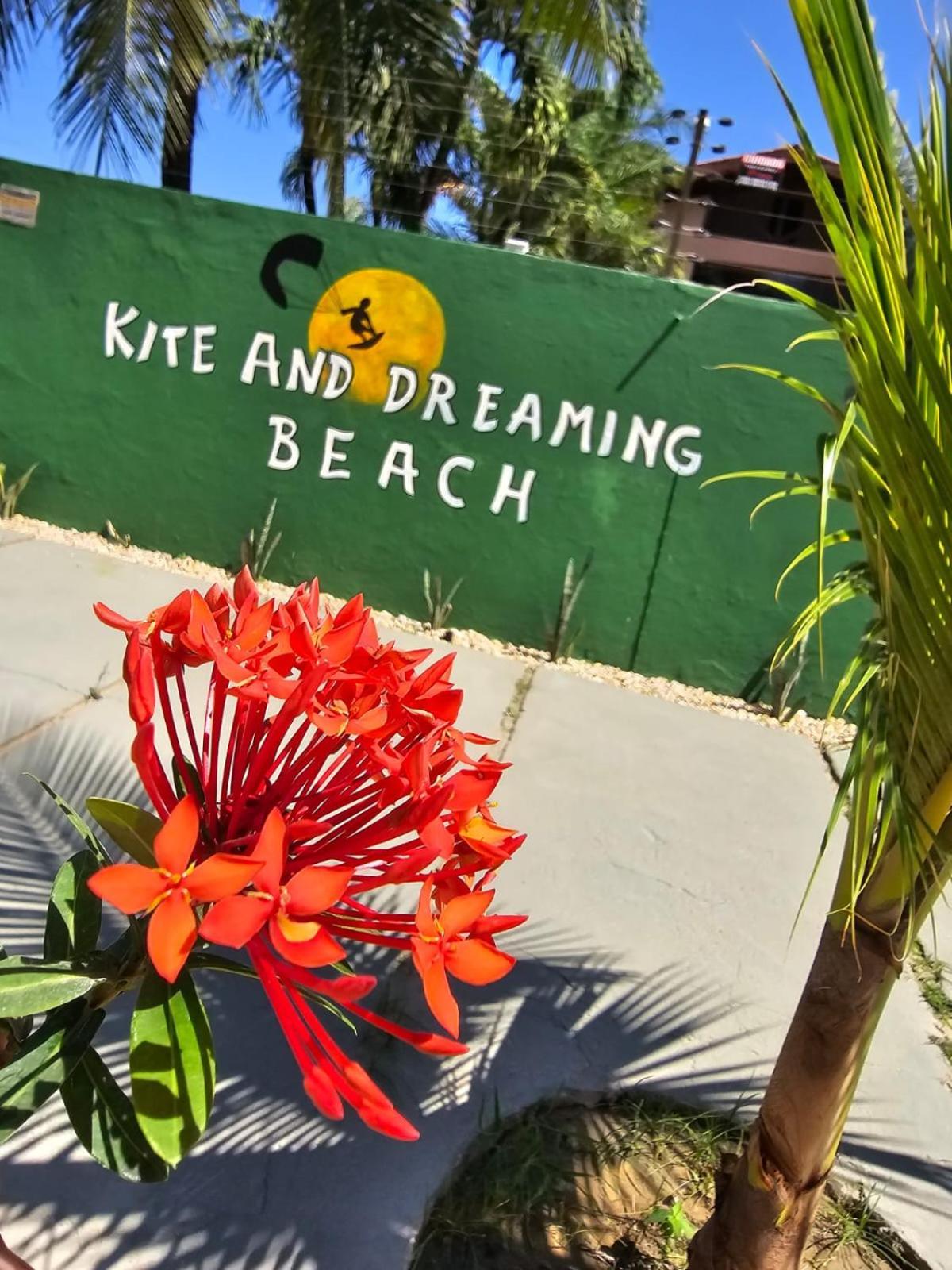 Kite And Dreaming Hotel Cumbuco Exterior foto